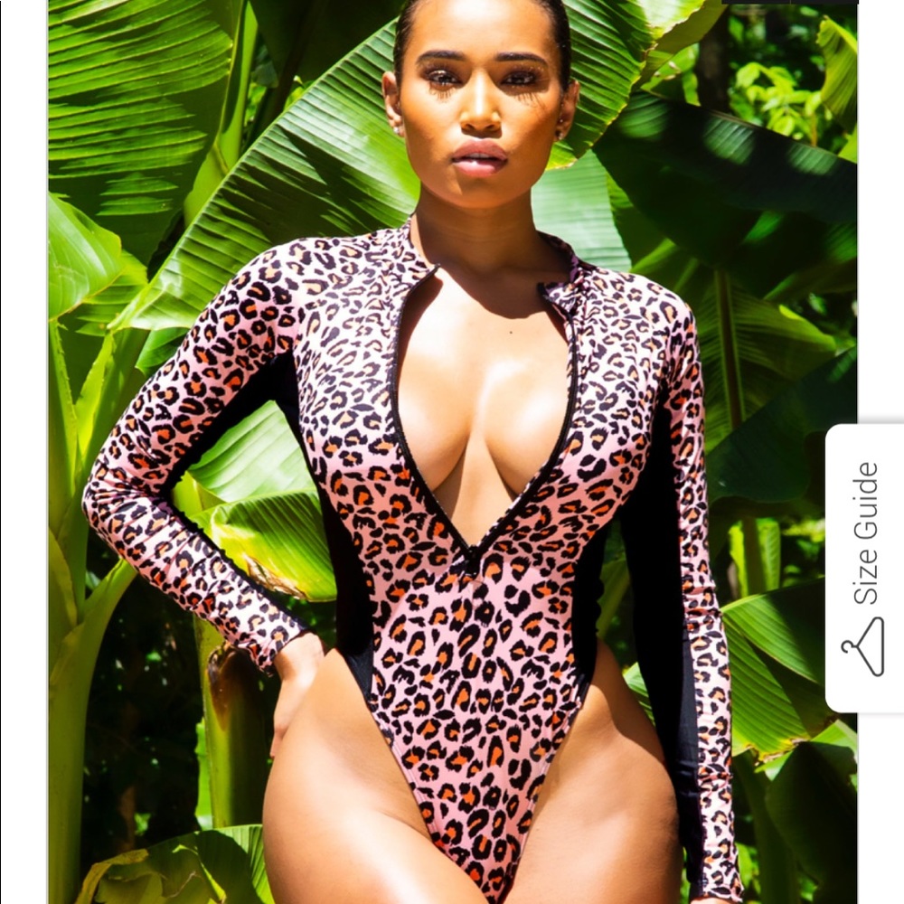 Bathing suit